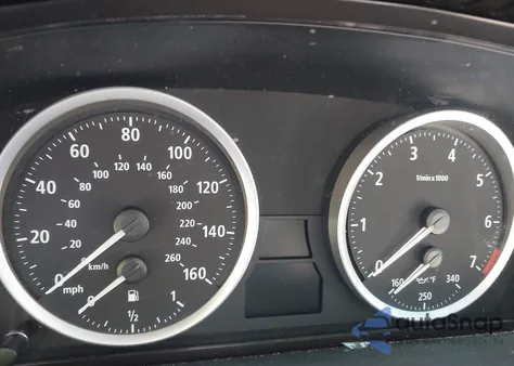 2004 BMW 645Ci z USA, uszkodzony, nr VIN WBAEK73444B320744